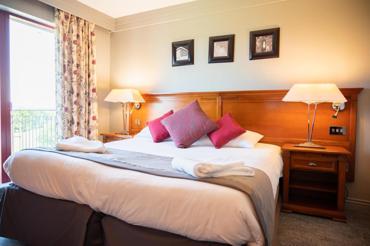 Bryn Meadows Golf, Hotel & Spa Blackwood  Bagian luar foto