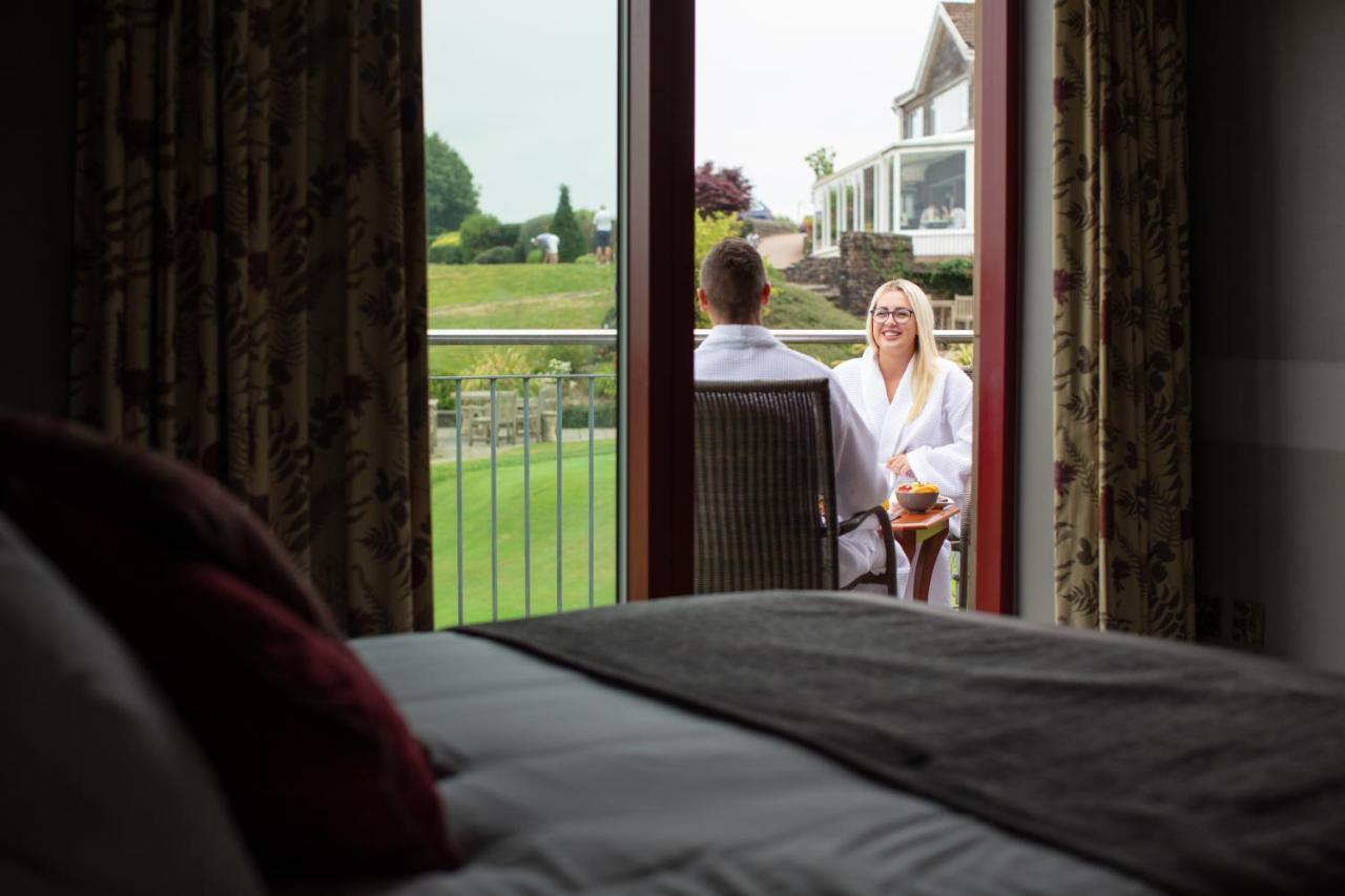 Bryn Meadows Golf, Hotel & Spa Blackwood  Bagian luar foto