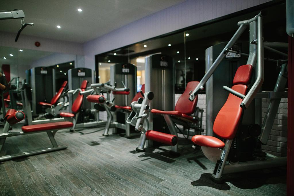 Bryn Meadows Golf, Hotel & Spa Blackwood  Bagian luar foto
