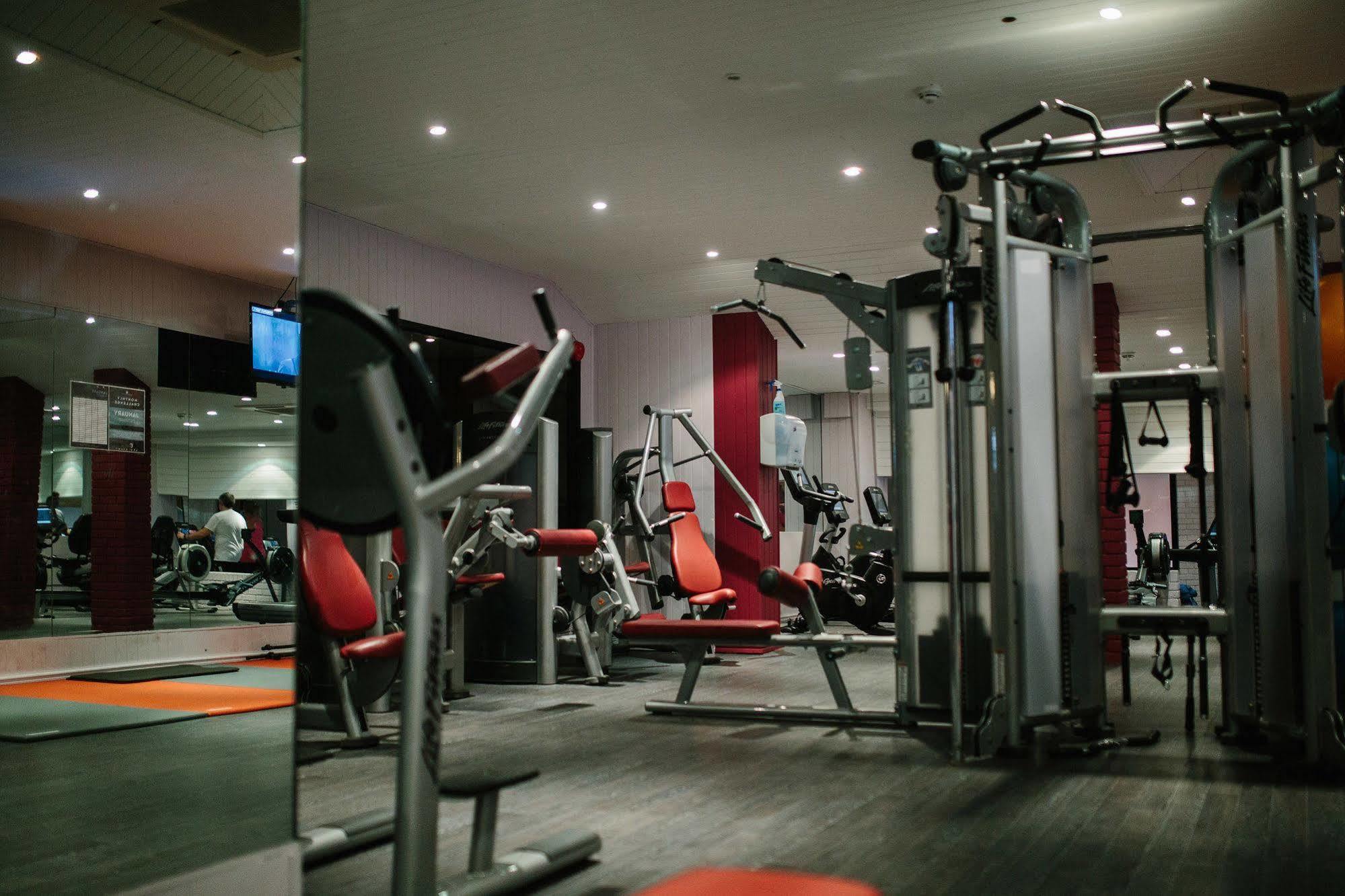Bryn Meadows Golf, Hotel & Spa Blackwood  Bagian luar foto