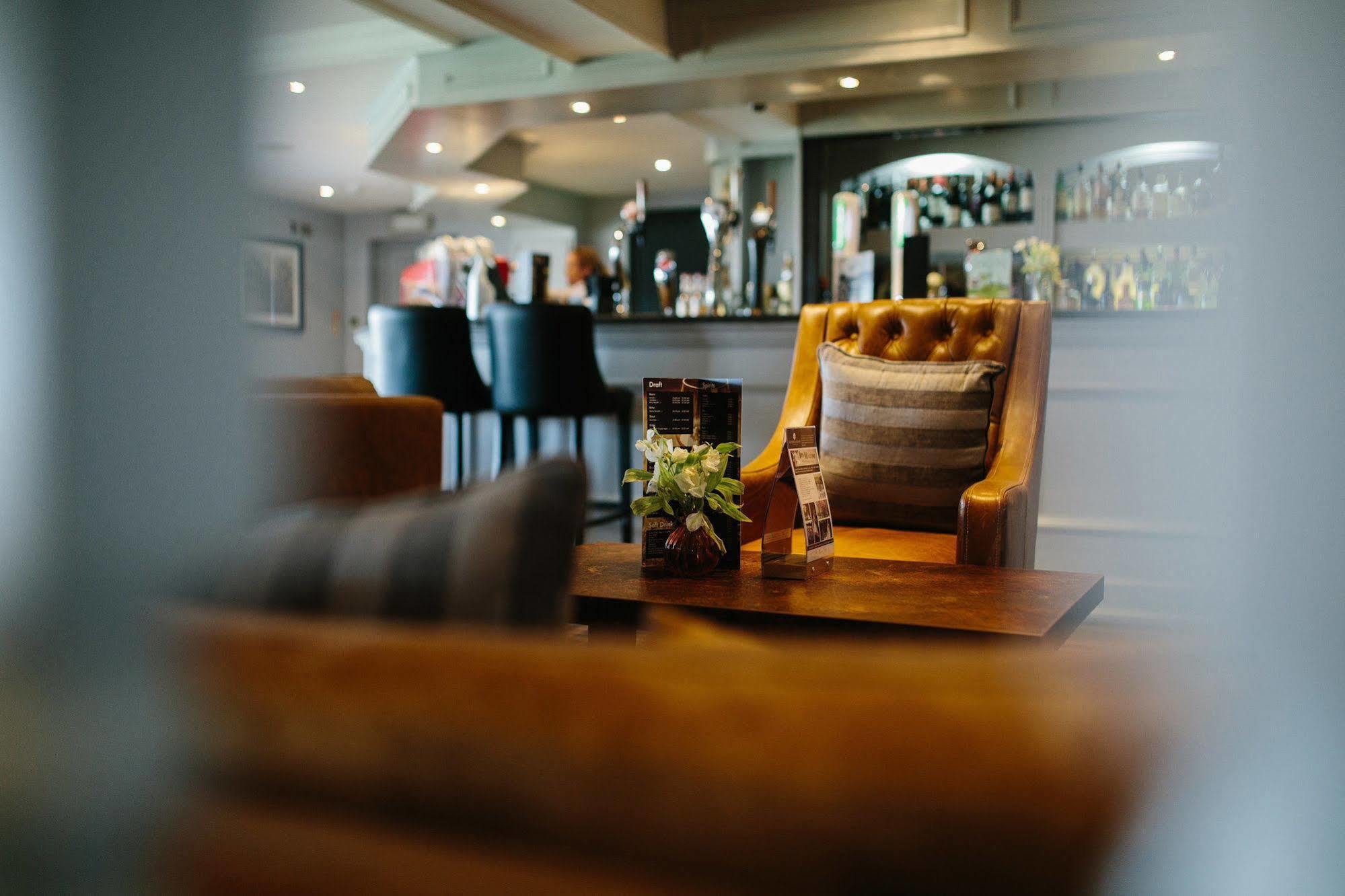 Bryn Meadows Golf, Hotel & Spa Blackwood  Bagian luar foto